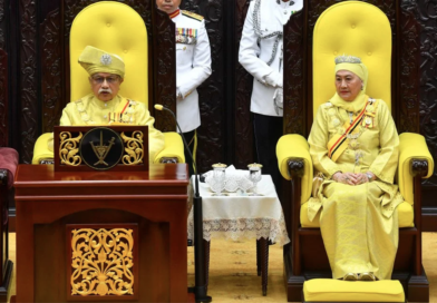 Kerajaan Persekutuan Kekal Iktiraf Tuanku Muhriz Sebagai Yang di-Pertuan Besar