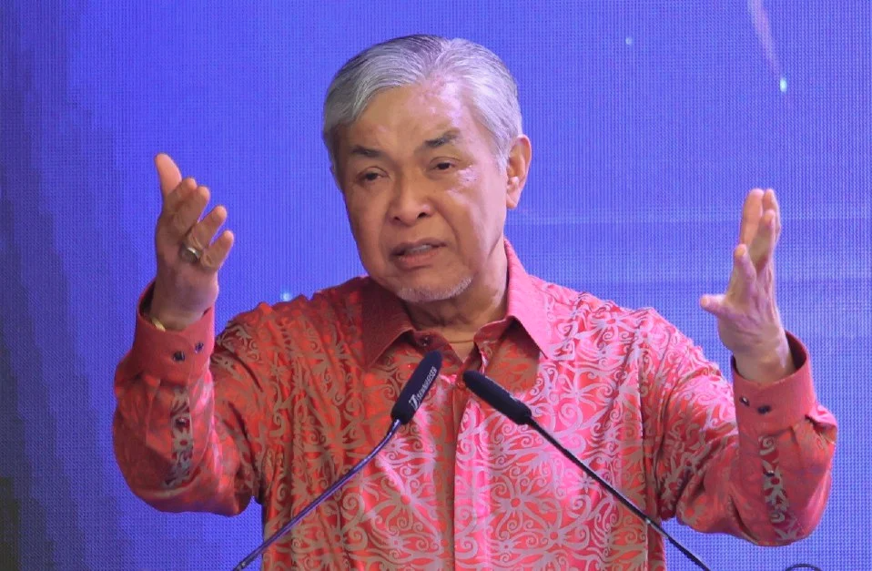 “Biarlah Yang Ada Dalam Hati Itu Harimau, Yang Keluar Hanya Kambing” – Zahid